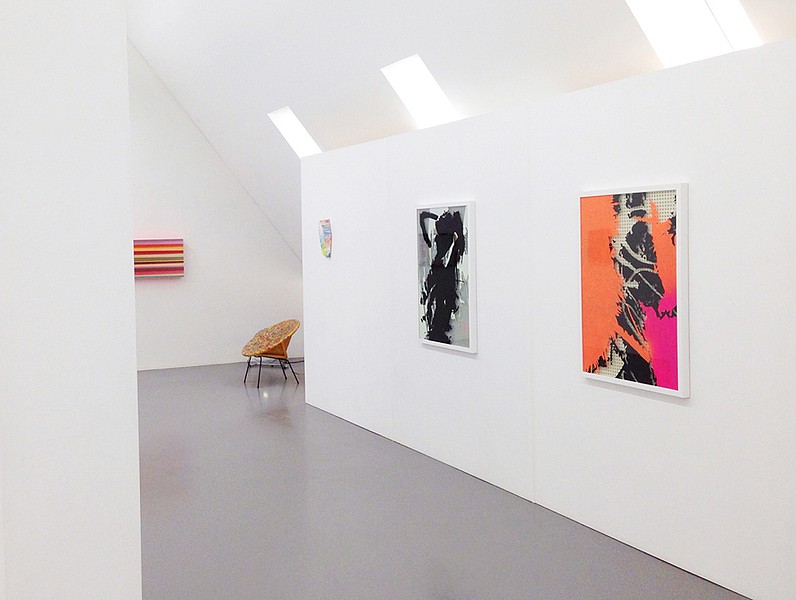 Ausstellungsansicht "Farbkörper/Bildobjekte" Galerie Feurstein, Feldkirch (A)